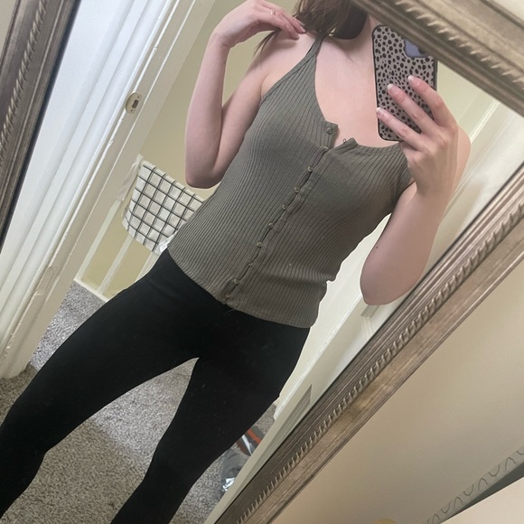 Bundle 3/$15 - AE Tank Top - Picture 1 of 4